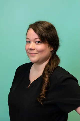 Ashley H., LMT
